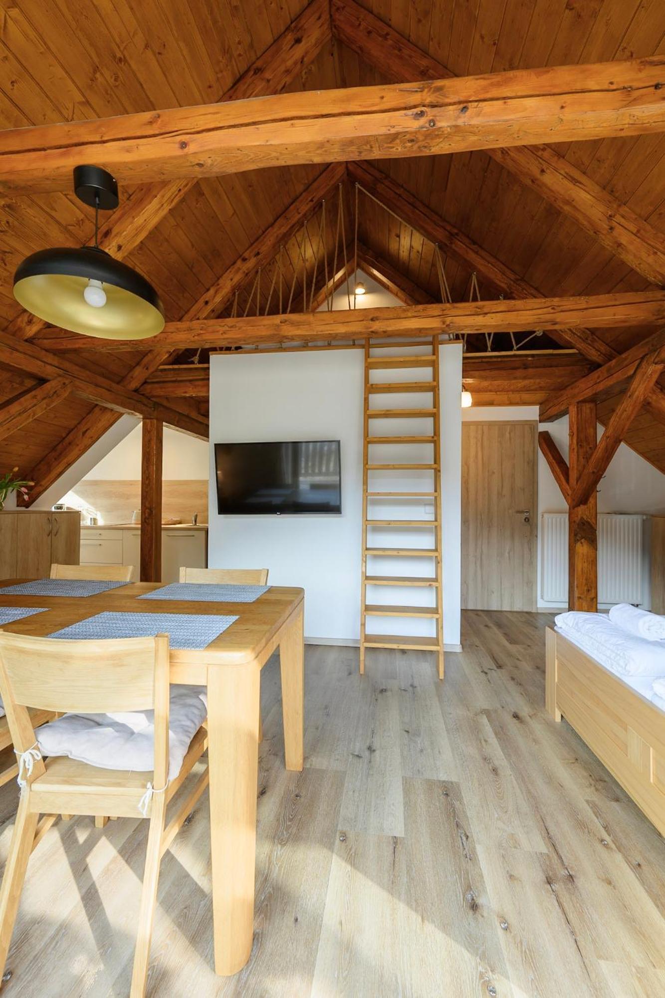 Apartmány Mezivodí Kycera Exteriér fotografie